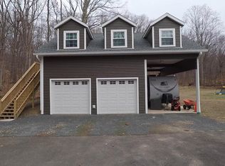 15 Shelley Rd #A, Bethel, CT 06801