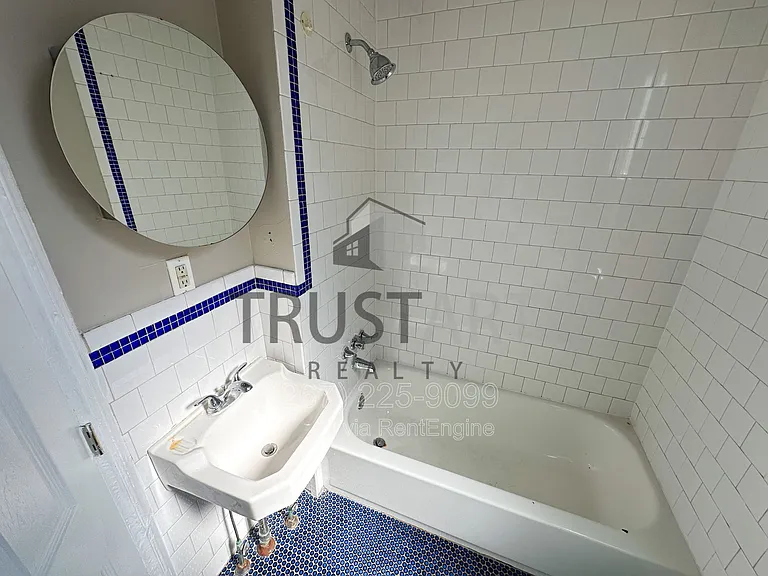 3885 Manor St #1 — Photo 11