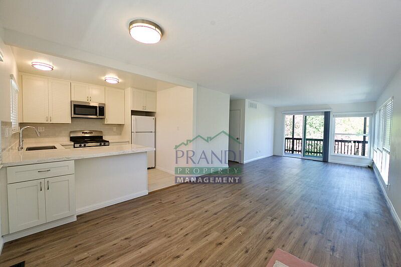 1st image of 45 Bayo Vista Way