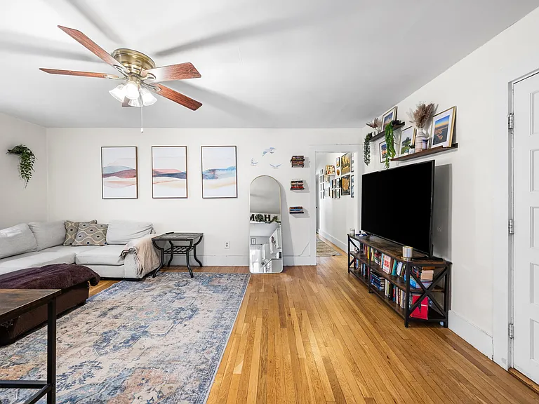 249 Winthrop Shore Dr #4 — Photo 13