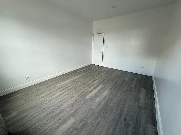 71 Lexington Ave #12 — Photo 7