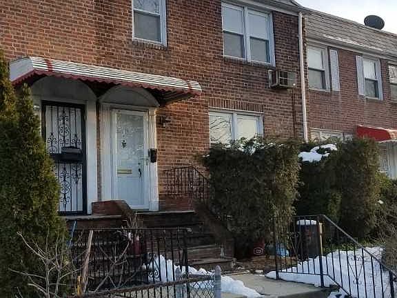2nd image of 21518 46th Ave