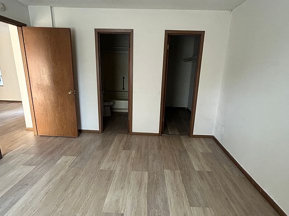 4th image of 4115 Crow Rd #2