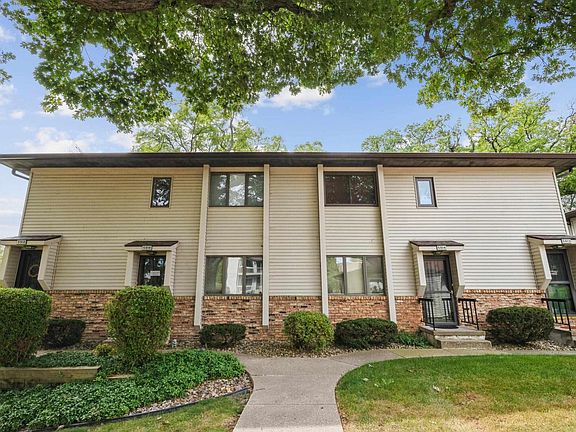 2nd image of 5918 36th Avenue Ct #5918