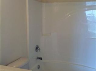 1241 Ledge Dr, York, PA 17408