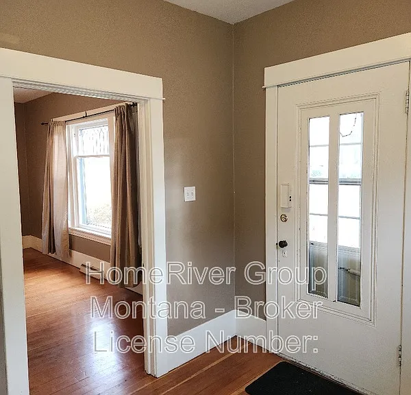 529 Brooks St — Photo 5