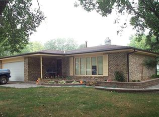 226 Sycamore Ave, Vermillion, SD 57069