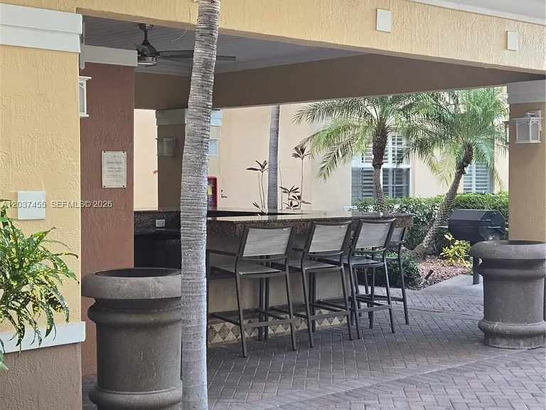 1801 N Flagler Dr #822 — Photo 8