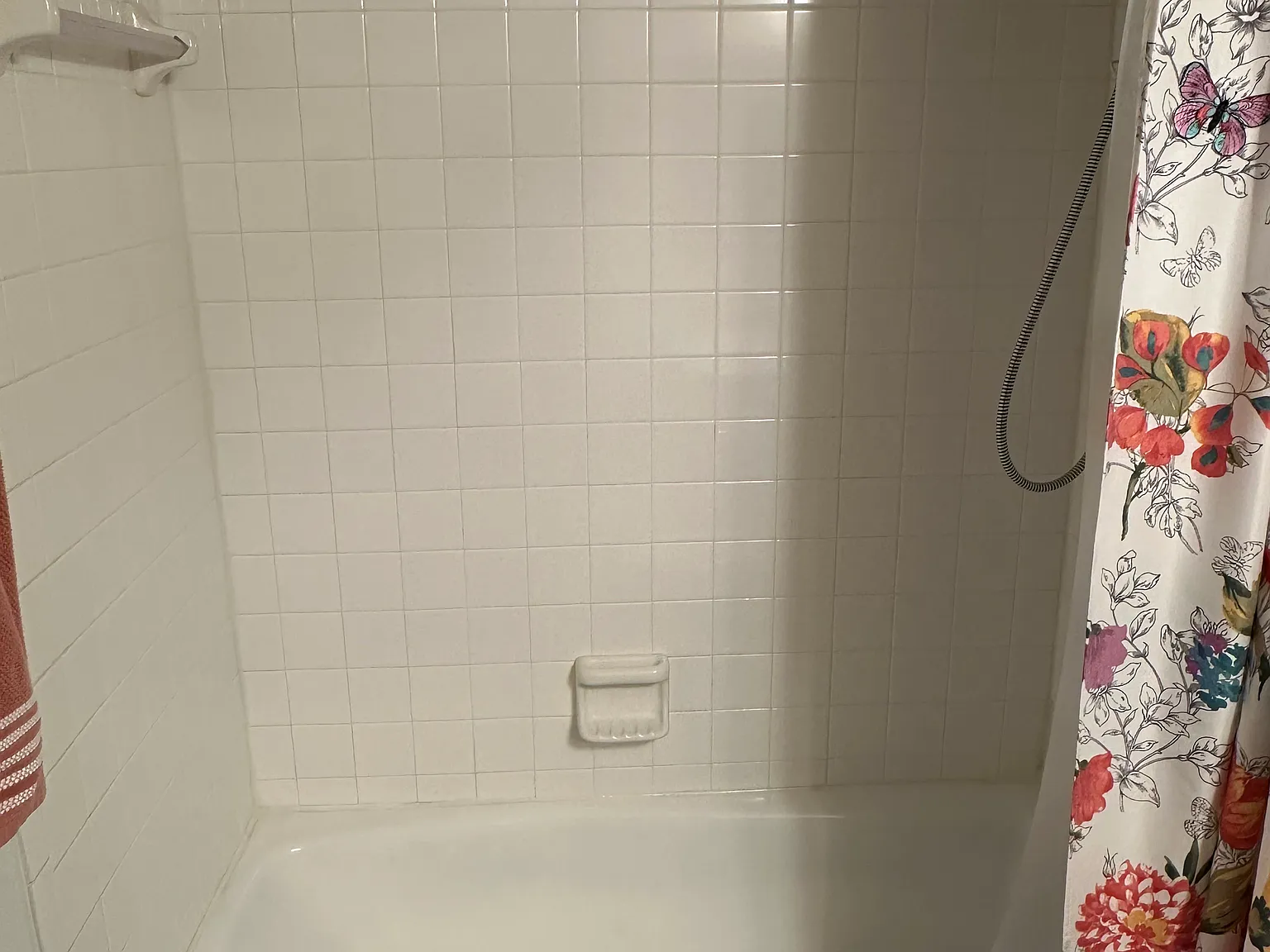 2 bed, 888 sqft, $1,450 — Photo 1