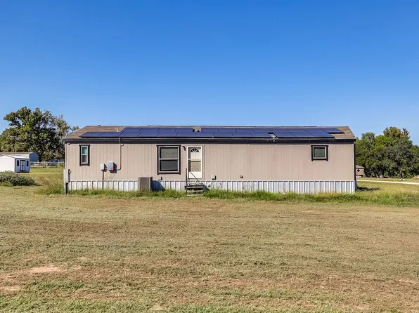315 Hometown Way, Springtown, TX 76082
