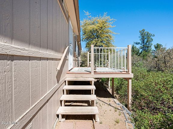 3rd image of 1533 Private Rd