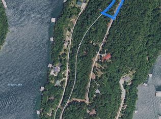 Center Rd, Eureka Springs, AR 72631