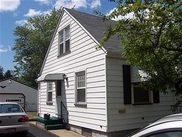 2nd image of 174 S Edgehill Ave