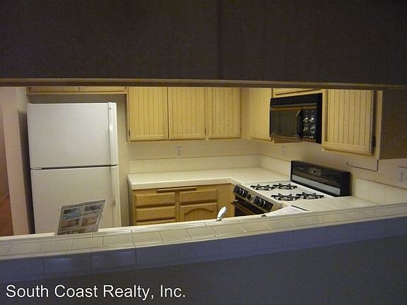5th image of 7638 Hollister Ave Unit 266