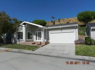20061 Northcliff Dr, Canyon Country, CA 91351