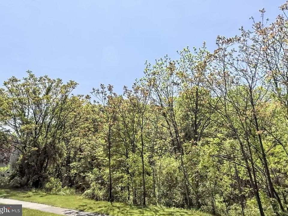 2nd image of Litchfield Rd