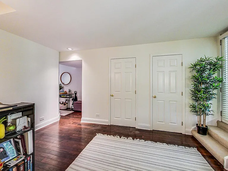 1512 S Prairie Ave #K — Photo 20