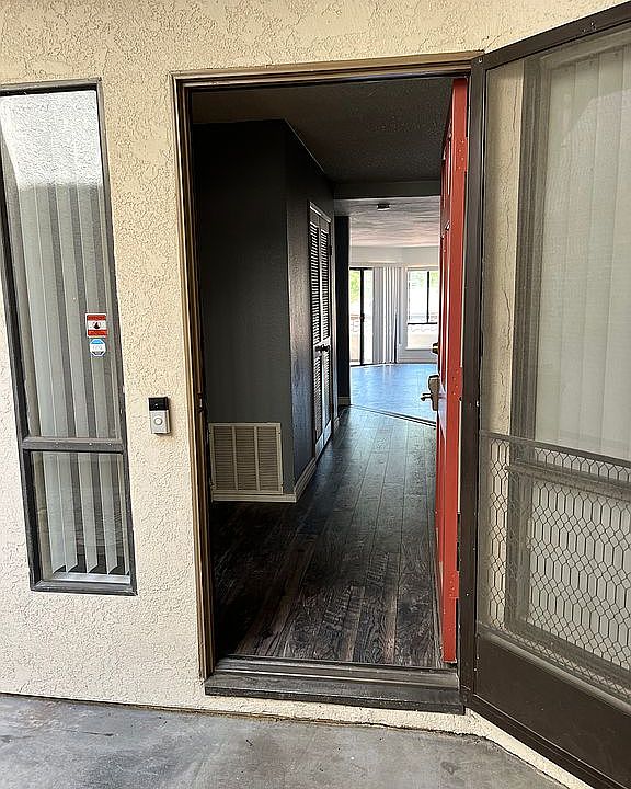 1st image of 27538 Costanero