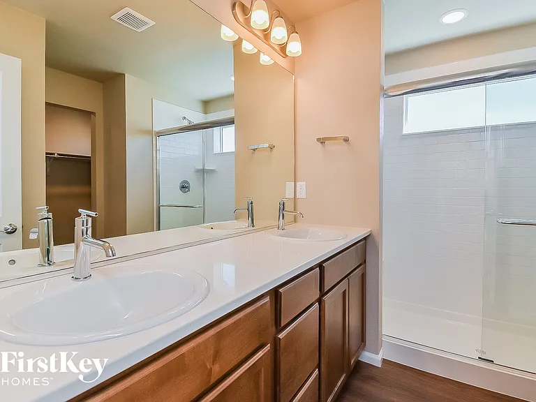 6922 Shunka Ln — Photo 9