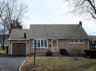 34 Pine Tree Dr, Colonia, NJ 07067