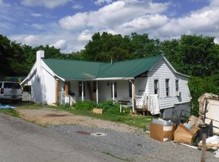 410 Grant St, Dover, TN 37058