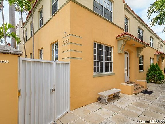 4th image of 1035 Pennsylvania Ave APT 1