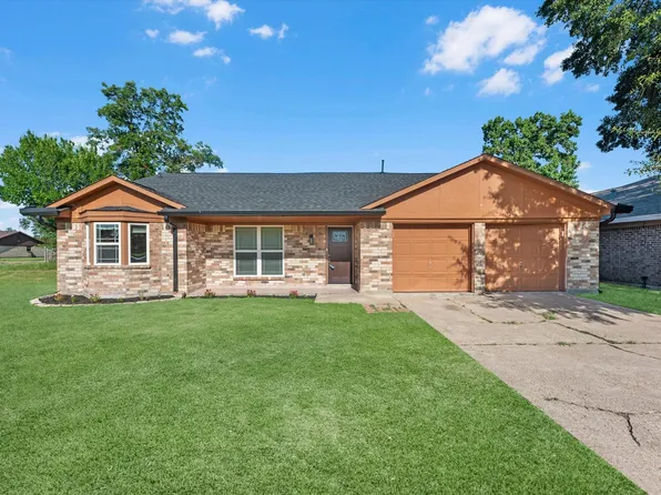4318 Ponca St, Pasadena, TX 77504