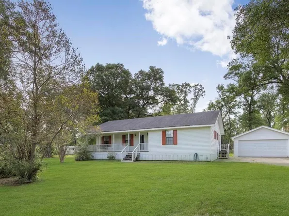 16240 Hooper Rd, Greenwell Springs, LA 70739