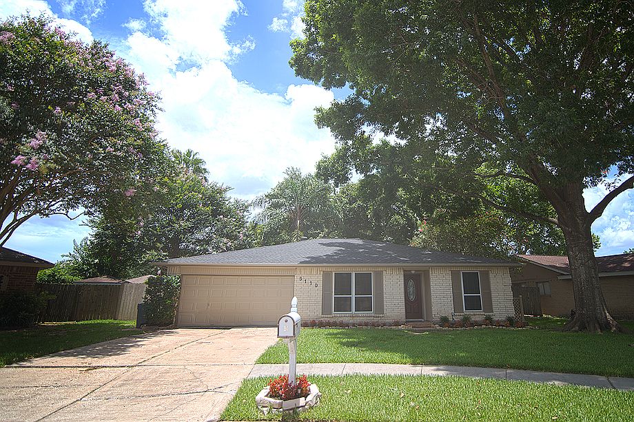 Beautiful, move-in ready!