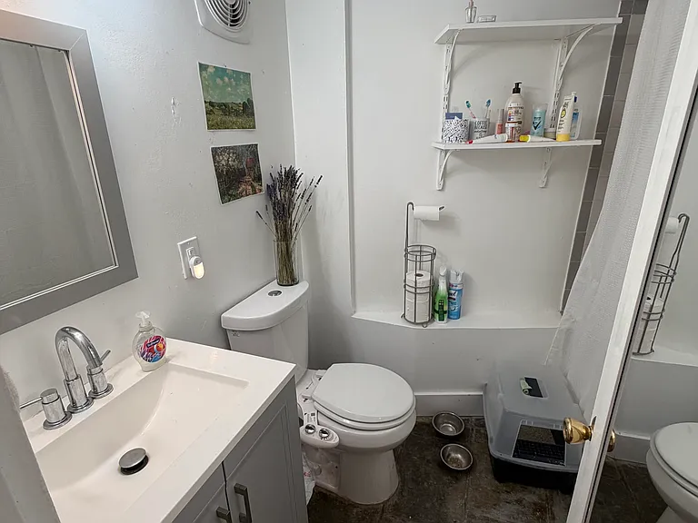 1738 U St NW #1 — Photo 37