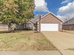 2300 SW Wildwood Ave, Bentonville, AR 72713