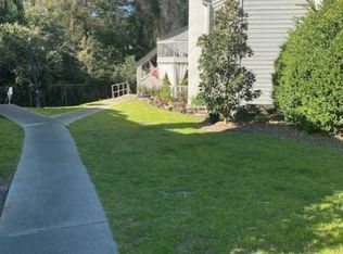 448 Deerwood St APT 3F, Columbia, SC 29205