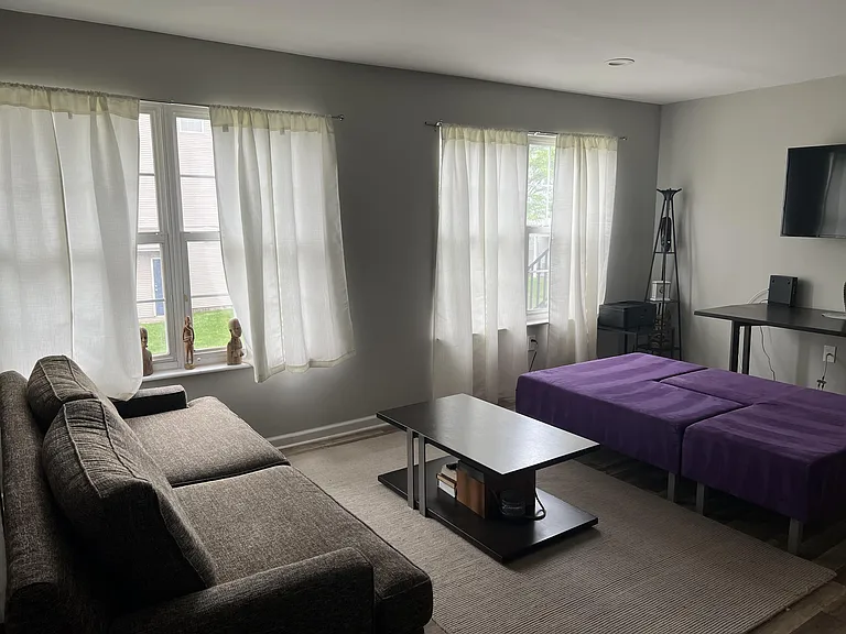 216 Matthews Dr #3 — Photo 5