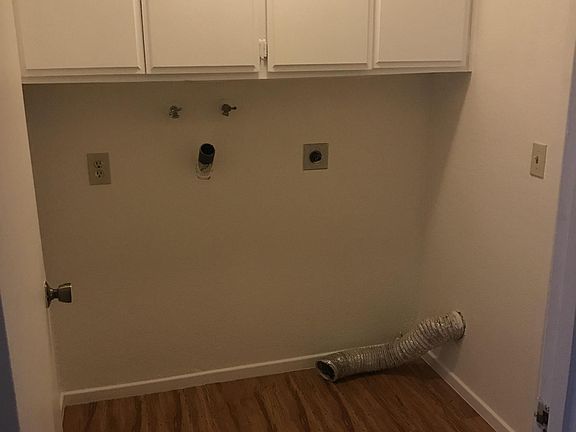4th image of 44200 Kingtree Ave Unit 11