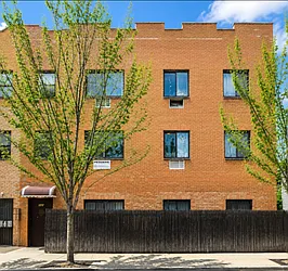 177 Moffat Street