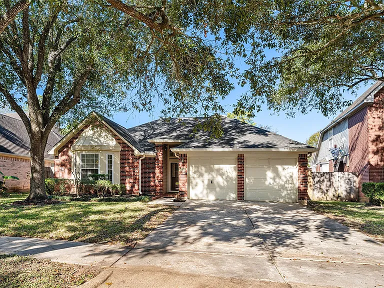 4626 Plantation Creek Dr — Photo 3