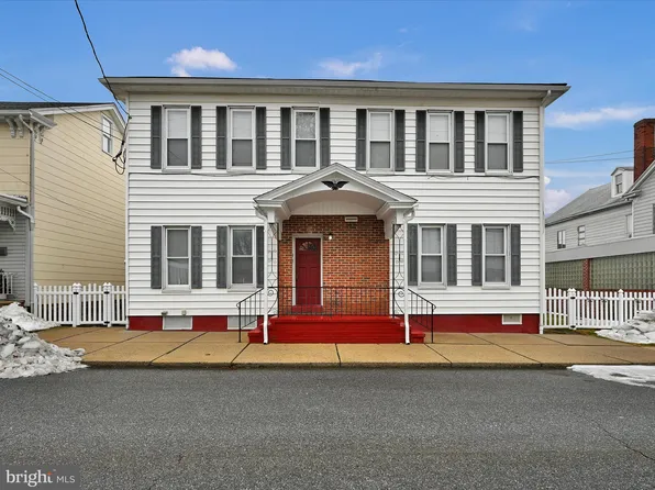 56-58 N Nice St, Frackville, PA 17931