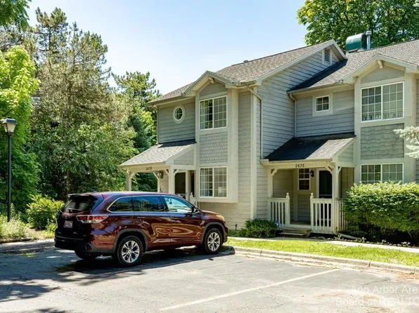 2678 Packard Rd, Ann Arbor, MI 48104