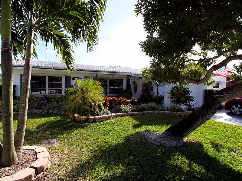 1st image of 8820 NW 17th St
