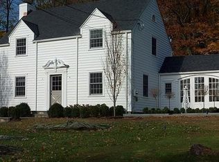 25 Sport Hill Pkwy, Easton, CT 06612