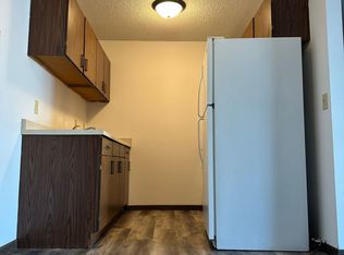 636 Monroe St #2, Anoka, MN 55303