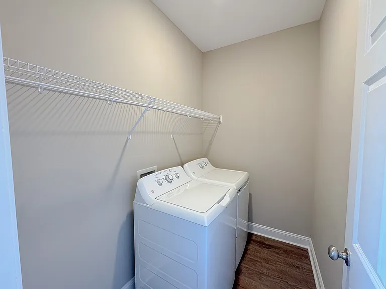 222 Waybill Cir — Photo 5