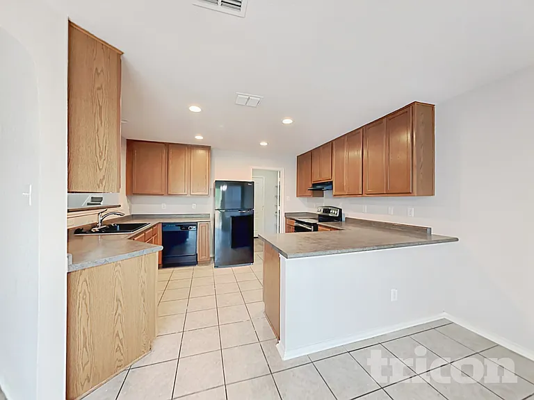 9907 Carswell Peak — Photo 3