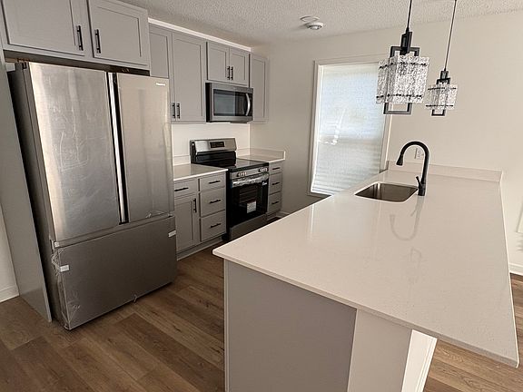 2nd image of 810 Atlantic St #2