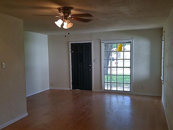 5th image of 2511 3rd St