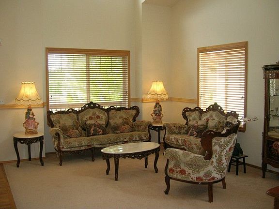 Open and bright living room
