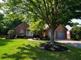 3171 McCowan Dr, Taylor Mill, KY 41015