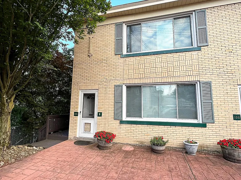 101 Dilworth St — Photo 1