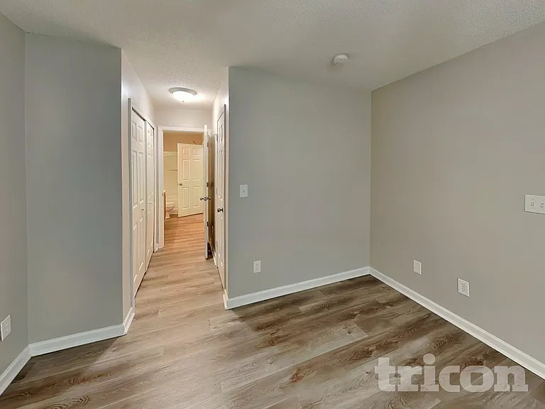 12360 Hennigan Place Ln — Photo 6