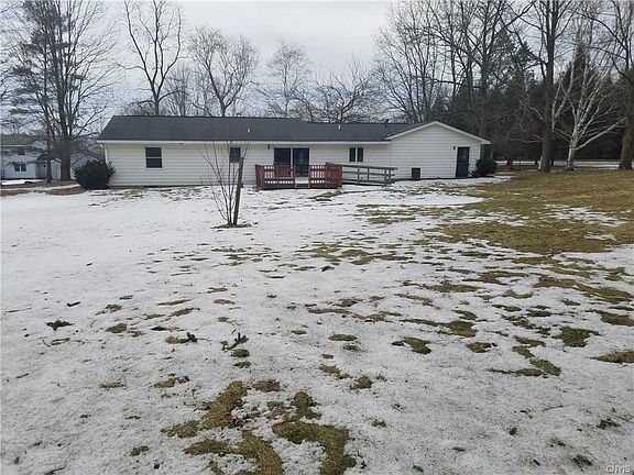 5th image of 5962 Sturgeon Dr